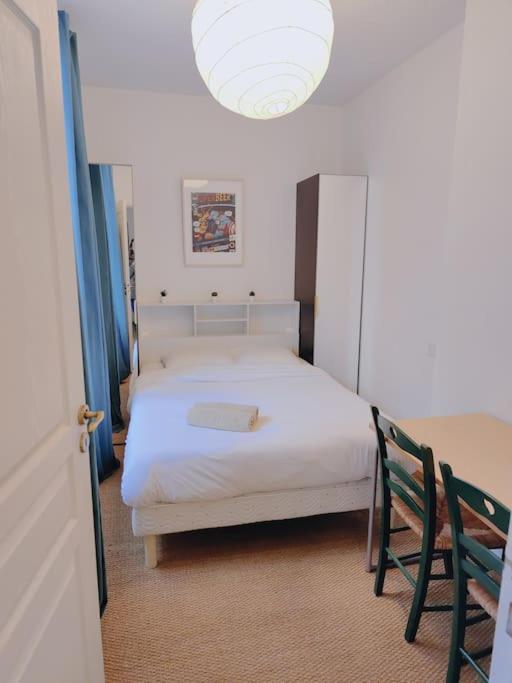 Appartement Lumineux Et Calme Parking Gratuit Lille Exterior foto